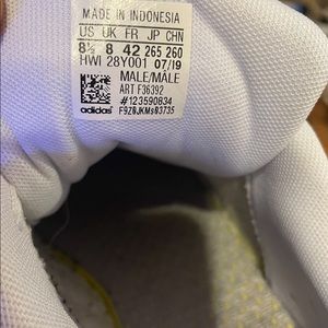 Men’s size 8.5 Adidas shoes